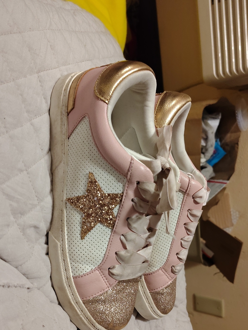 Women’s Pink & Gold Glitter Star Sneakers